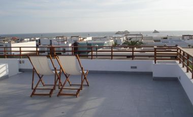 EN VENTA CASA DE PLAYA EN TRES ISLAS UBICADA EN EL KM. 68 DE LA PANAMERICANA SUR (ENTRADA POR CHILCA)