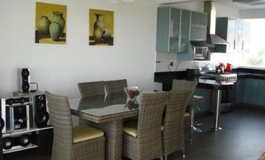 EN VENTA CASA DE PLAYA EN TRES ISLAS UBICADA EN EL KM. 68 DE LA PANAMERICANA SUR (ENTRADA POR CHILCA)