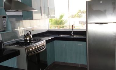 EN VENTA CASA DE PLAYA EN TRES ISLAS UBICADA EN EL KM. 68 DE LA PANAMERICANA SUR (ENTRADA POR CHILCA)