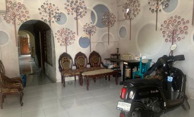 RUMAH STRATEGIS BISA JADI RUKO – LOKASI PREMIUM HANYA 50 METER DARI PEREMPATAN KANIGORO BLITAR