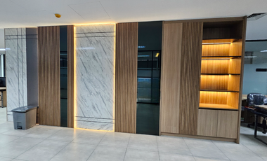 Disewakan Office space dengan Interior mewah sudah full furnish di The Smith, Alam sutera