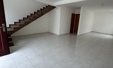 CASA CALLE HIGUERA COL. MIGUEL ALEMAN