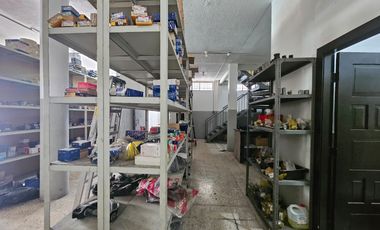 Propiedad Comercial Esquinera en Zona Mixta