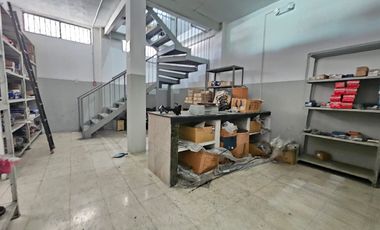 Propiedad Comercial Esquinera en Zona Mixta