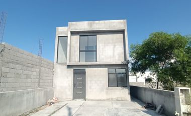 PRE VENTA DE CASA EN FRACCIONAMIENTO ALTA VISTA