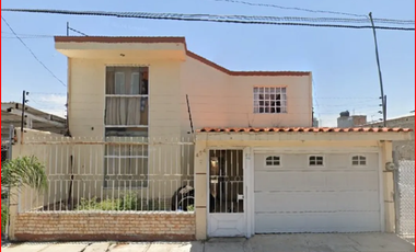 VENTA CASA CALLE CANADA J TRINIDAD BARRAGAN SAHUAYO MICHOACAN RECUP BANCARIA