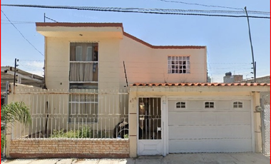VENTA CASA CALLE CANADA J TRINIDAD BARRAGAN SAHUAYO MICHOACAN RECUP BANCARIA