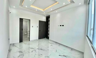 Casa en alquiler – Urbanización Romana,  Norte de Manta