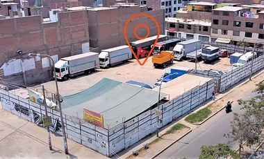 Terreno en Venta en Pro Los Olivos ¡Sobre la Panamericana Norte!