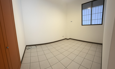 Departamento alquiler - urbanización Santa Cecilia - 3 dormitorios