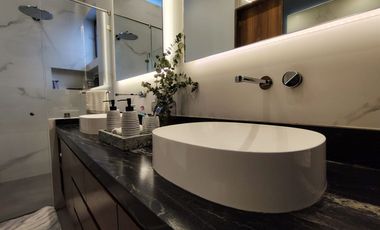 Casa en Los Frailes - Zona Andares con acabados de lujo