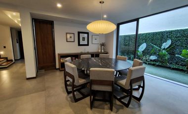 Casa en Los Frailes - Zona Andares con acabados de lujo