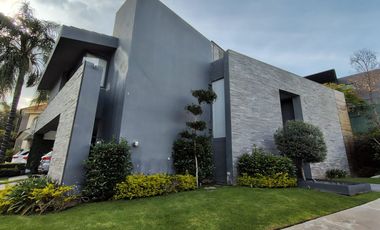 Casa en Los Frailes - Zona Andares con acabados de lujo