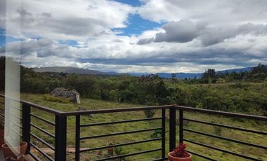 Venta casa 3 niveles a 800 m del pueblo de Villa de Leyva