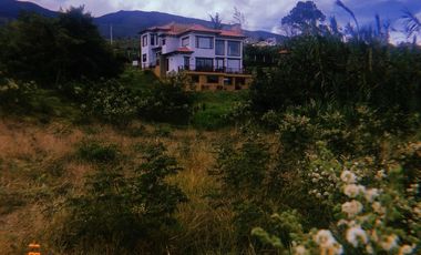 Venta casa 3 niveles a 800 m del pueblo de Villa de Leyva