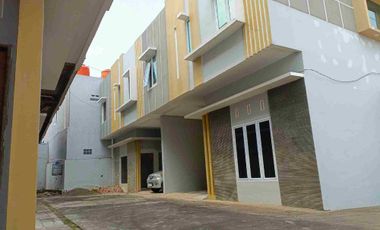 Townhouse Tara House di KM5 Tengah Kota Palembang 200 meter dari McD KM5