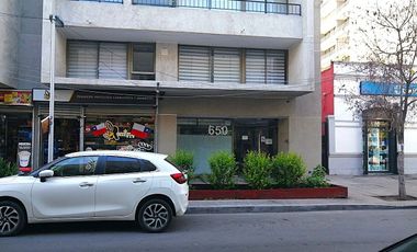 DEPARTAMENTO FRAY CAMILO HENRIQUEZ / ARGOMEDO, SANTIAGO, 1D, 1B, TERRAZA, ESTACIONAMIENTO, BODEGA Y PISCINA, A PASOS DEL METRO
