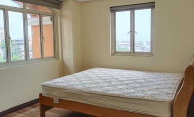 2 Bedroom 2BR Condo For Lease in McKinley Garden Villas, Taguig City