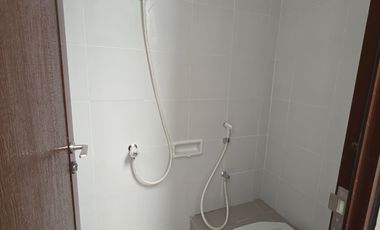 Disewakan Rumah Osaka PIK 2 Ukuran 6x10 3 kamar tidur cuma 75Juta