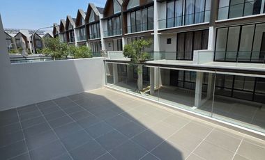 Disewakan Rumah Osaka PIK 2 Ukuran 6x10 3 kamar tidur cuma 75Juta