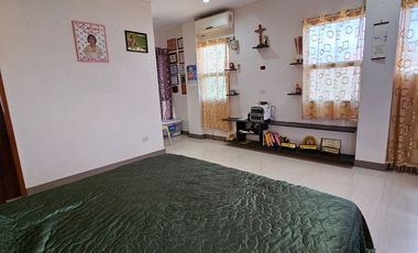 Rush Luxury House and Lot for Sale near SM Mall Uptown