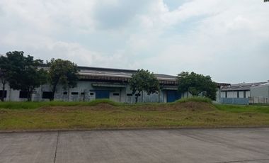 Gudang bagus harga nego dalam kawasan di Karawang