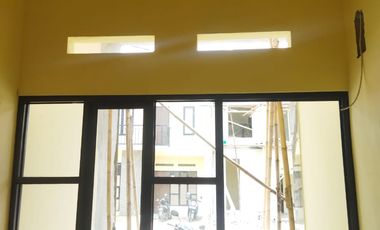 RUMAH 2 LANTAI 2 KT 2 KM HARGANYA TERJANGKAU SEJAGAD