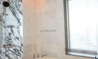 Condo for rent at Four Seasons Private Residences, 3 bedrooms 3 bathrooms, Fully furnished.