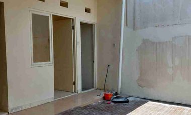 Rumah sewa murah perum Valencia spring,Puri Surya Jaya, Sidoarjo dekat Bandara, Delta sari