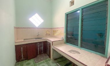 RUMAH SUPER LUAS MURAH KONDISI BAGUS TERAWAT DEKAT JL. BERBAH-PIYUNGAN