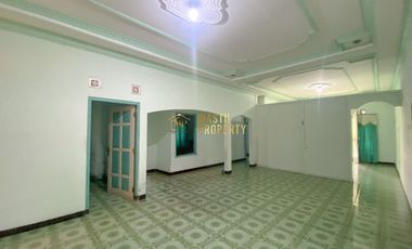 RUMAH SUPER LUAS MURAH KONDISI BAGUS TERAWAT DEKAT JL. BERBAH-PIYUNGAN