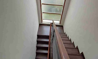 Sale rumah mewah ada pool one gate security 24jam jl6mtr dkt transmart