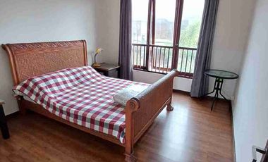 Sale rumah mewah ada pool one gate security 24jam jl6mtr dkt transmart