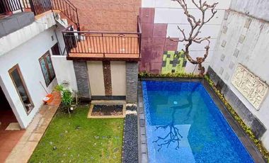 Sale rumah mewah ada pool one gate security 24jam jl6mtr dkt transmart
