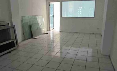 Disewakan Murah Ruko 3 lt. Cideng Jakarta Pusat