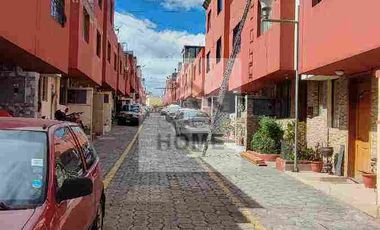 Vendo casa en Calderón en conjunto 3 plantas oportunidad