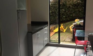 Espectacular casa de 5 niveles en Chía. ENCENILLOS DE SINDAMANOY  Esta espaciosa casa es ideal para quienes buscan comodidad y una vista inigualable.