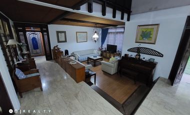 RUMAH BAGUS DI DAGO BANDUNG dengan Sentuhan Bali Harga Nego