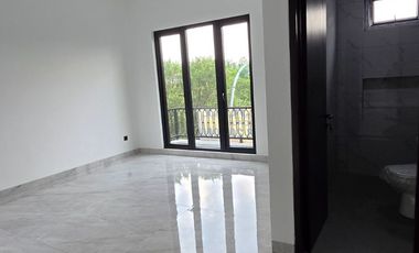 Dijual Hot Unit AVANI ANANTHA BSD  Hoek boulevard Selatan Barat