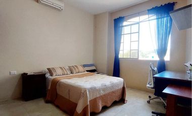 𝐂𝐚𝐬𝐚 𝐞𝐧 𝐫𝐞𝐧𝐭𝐚 𝐞𝐧 𝐥𝐚𝐬 𝐜𝐫𝐮𝐜𝐢𝐭𝐚𝐬