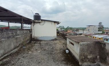 SE VENDE CASA (LOCAL COMERCIAL + DEPARTAMENTO) DE 2 PLANTAS 108 M2. DE CONSTRUCCIÓN, QUININDE – ESMERALDAS - ECUADOR