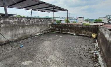 SE VENDE CASA (LOCAL COMERCIAL + DEPARTAMENTO) DE 2 PLANTAS 108 M2. DE CONSTRUCCIÓN, QUININDE – ESMERALDAS - ECUADOR