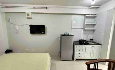 SEWA STUDIO FURNISHED TOWER EDELWEIS APARTEMEN BASSURA CITY