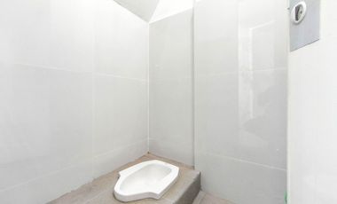 Rumah LT 162 SHM Strategis 9 Mnt ke BSD Plaza Dibantu KPR J-36129