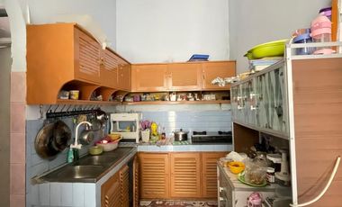 Rumah 3,5 are di Monjok dekat Polsek Selaparang