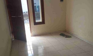 Rumah murah,lokasi di barat Kampus Unnisa, dkt Graha Rocket Chicken