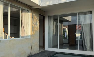 BU NEGO SAMPAI DEAL VILLA NUSA DUA BALI STRATEGIS DEKAT PINTU TOL