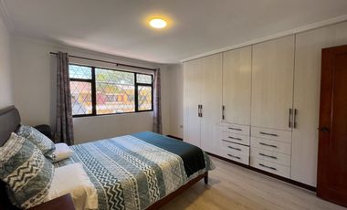 Rento Departamento Amoblado-Sector Parque Candelas