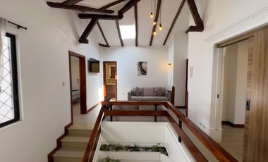 Rento Departamento Amoblado-Sector Parque Candelas