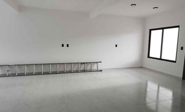 Casa en venta con recámara en planta baja equipada col plan de ayala